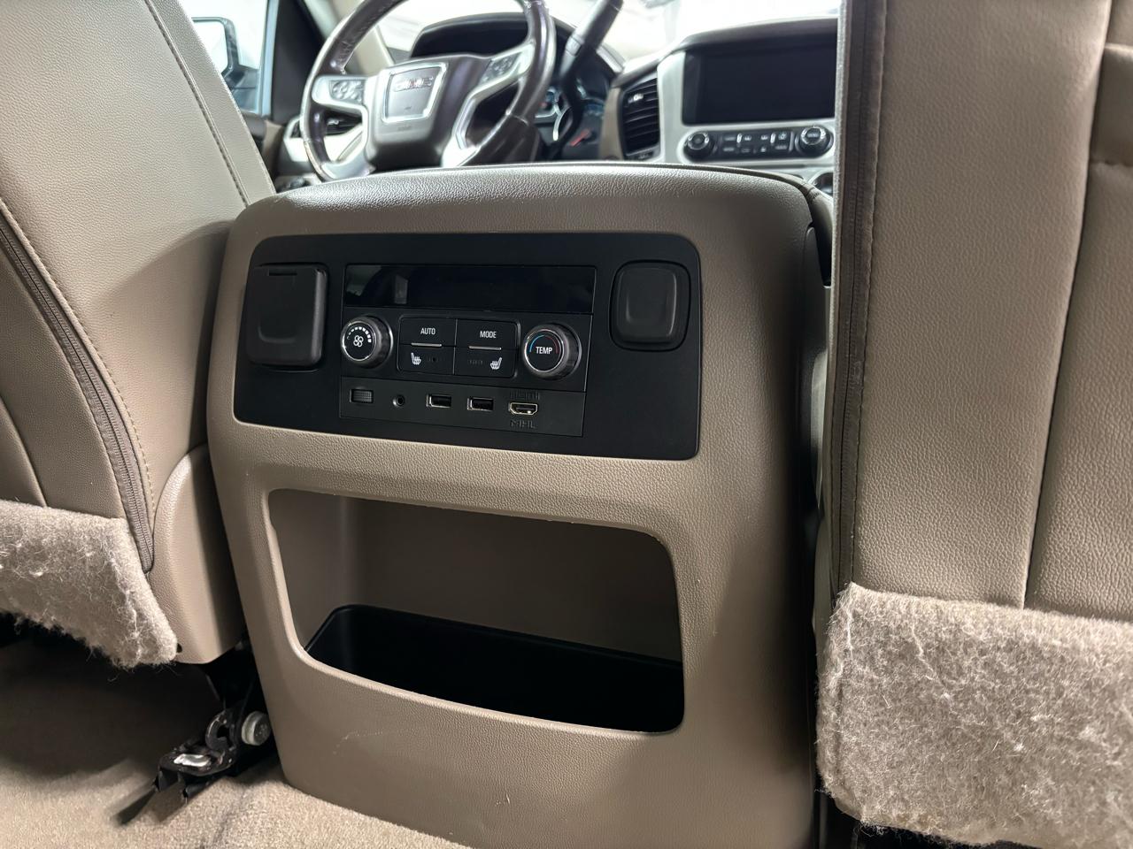 GMC Yukon XL 4WD 4dr SLT 2020