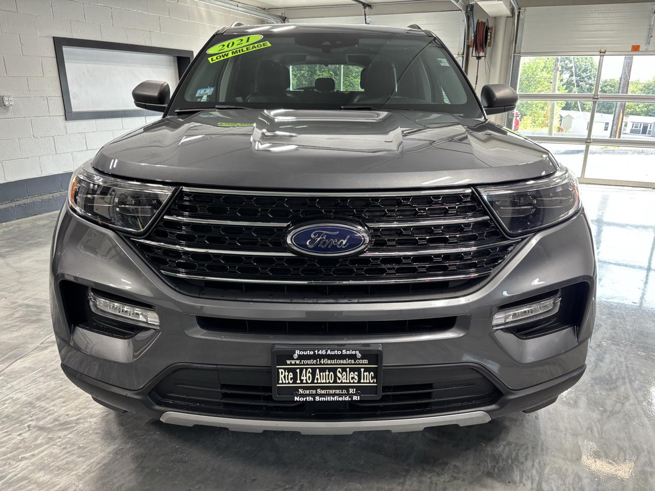 Ford Explorer XLT 4WD 2021