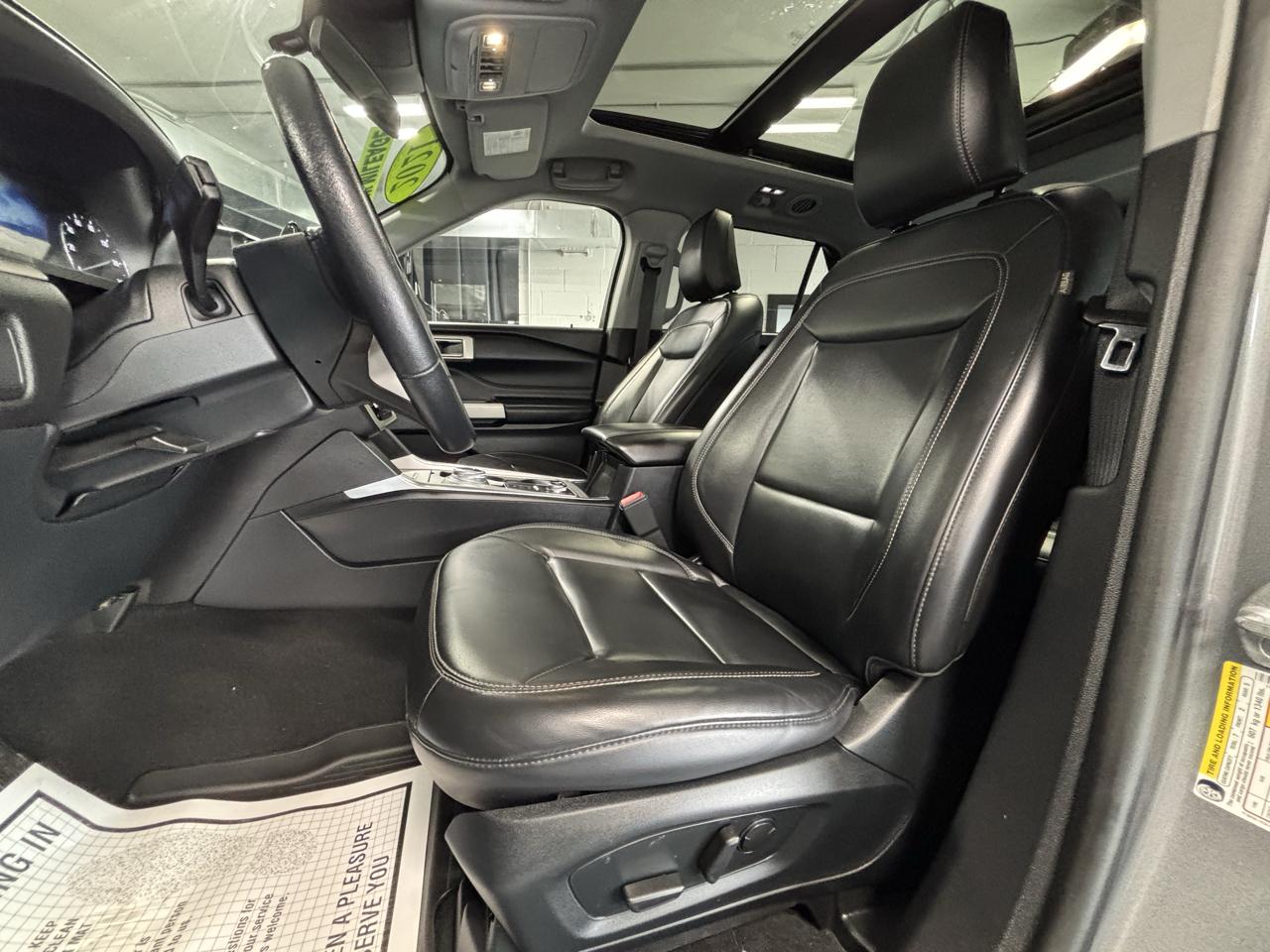 Ford Explorer XLT 4WD 2021