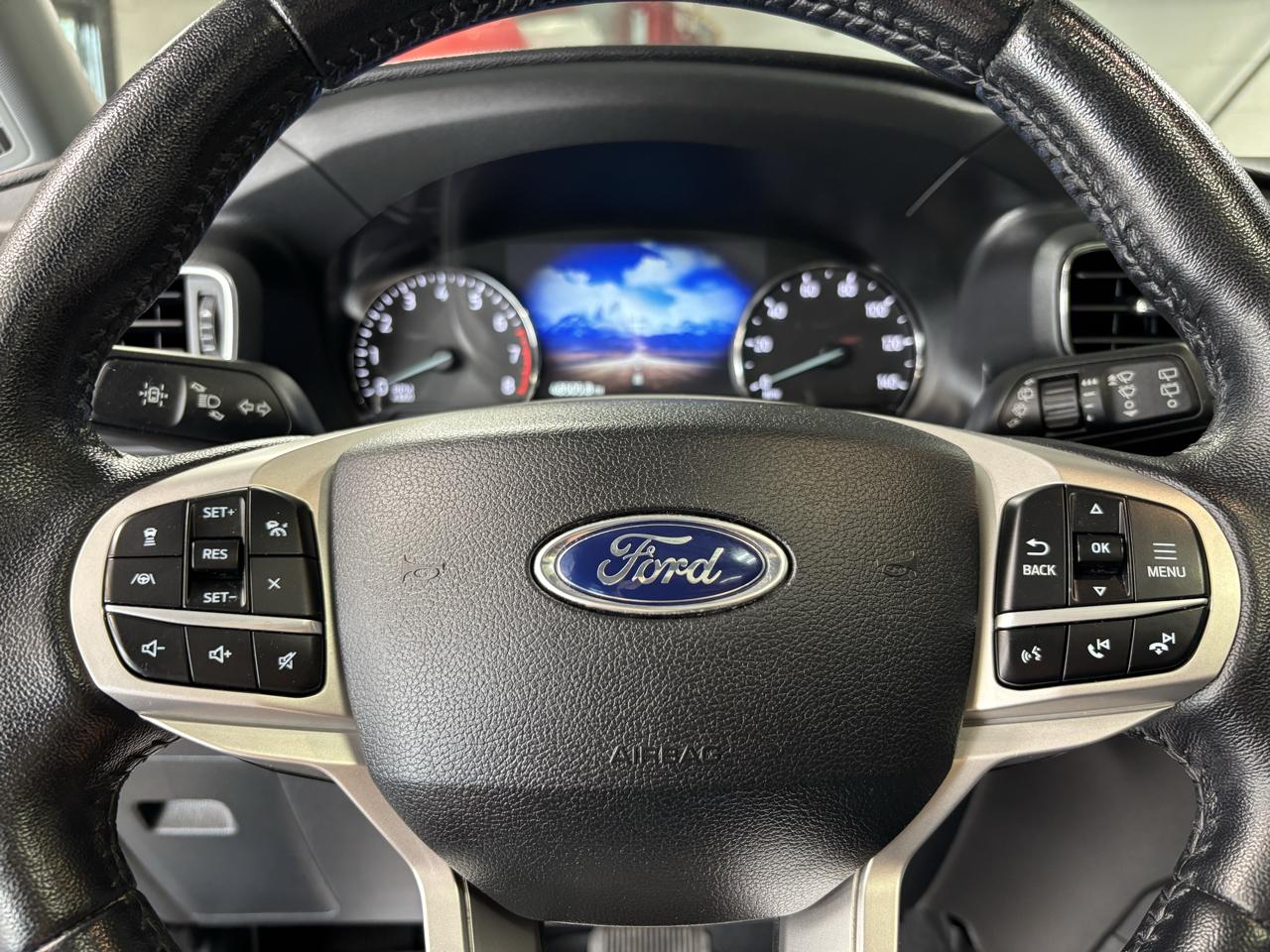 Ford Explorer XLT 4WD 2021