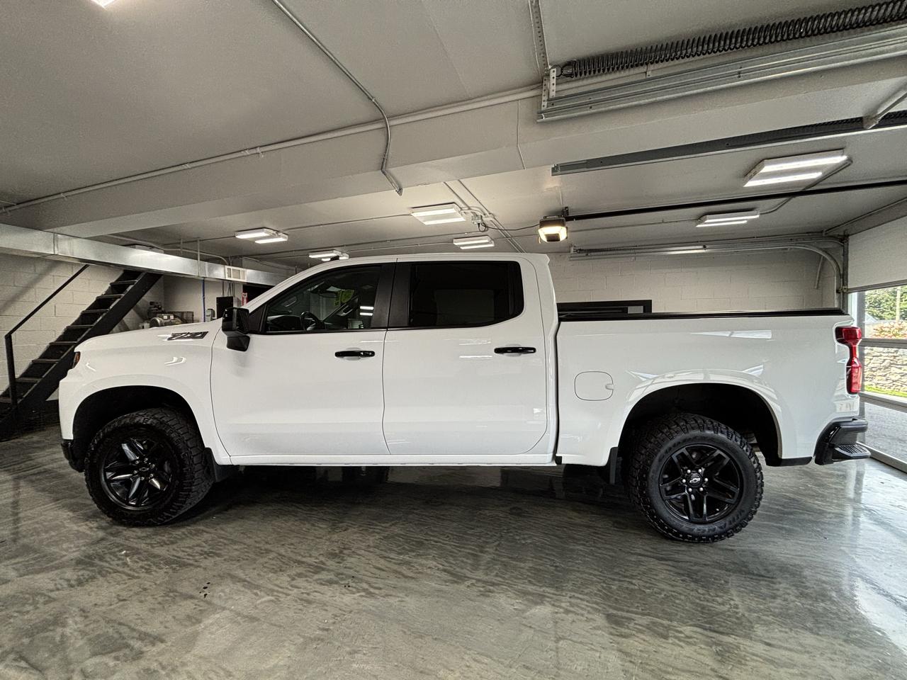 Chevrolet Silverado 1500 4WD Crew Cab 147" LT Trail Boss 2020