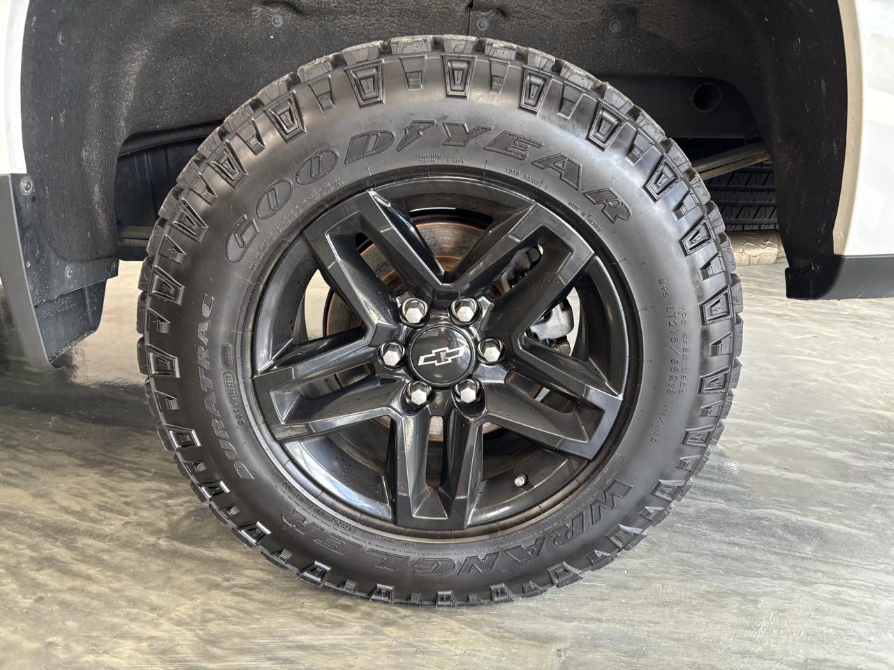 Chevrolet Silverado 1500 4WD Crew Cab 147" LT Trail Boss 2020