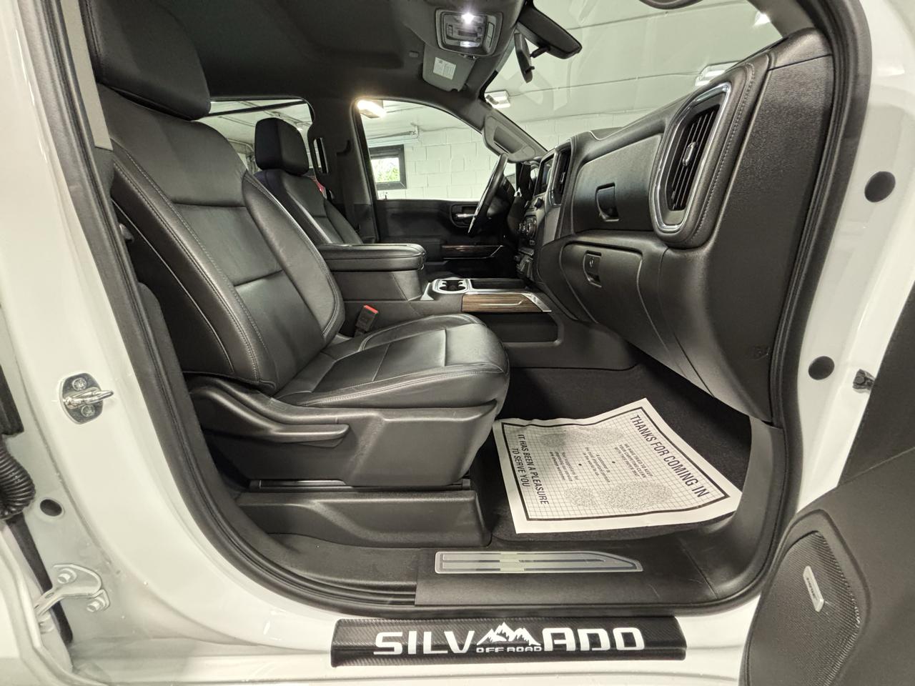 Chevrolet Silverado 1500 4WD Crew Cab 147" LT Trail Boss 2020