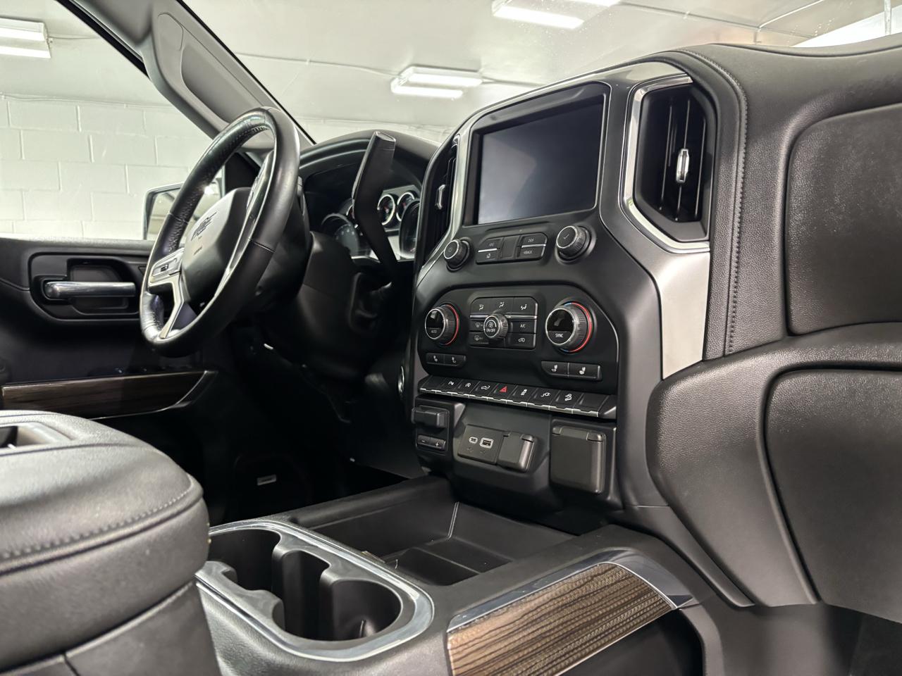 Chevrolet Silverado 1500 4WD Crew Cab 147" LT Trail Boss 2020