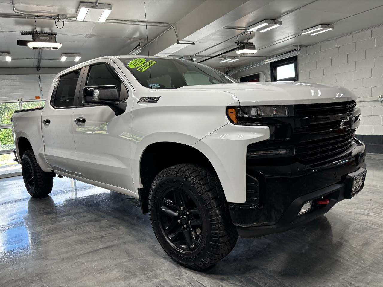 Chevrolet Silverado 1500 4WD Crew Cab 147" LT Trail Boss 2020