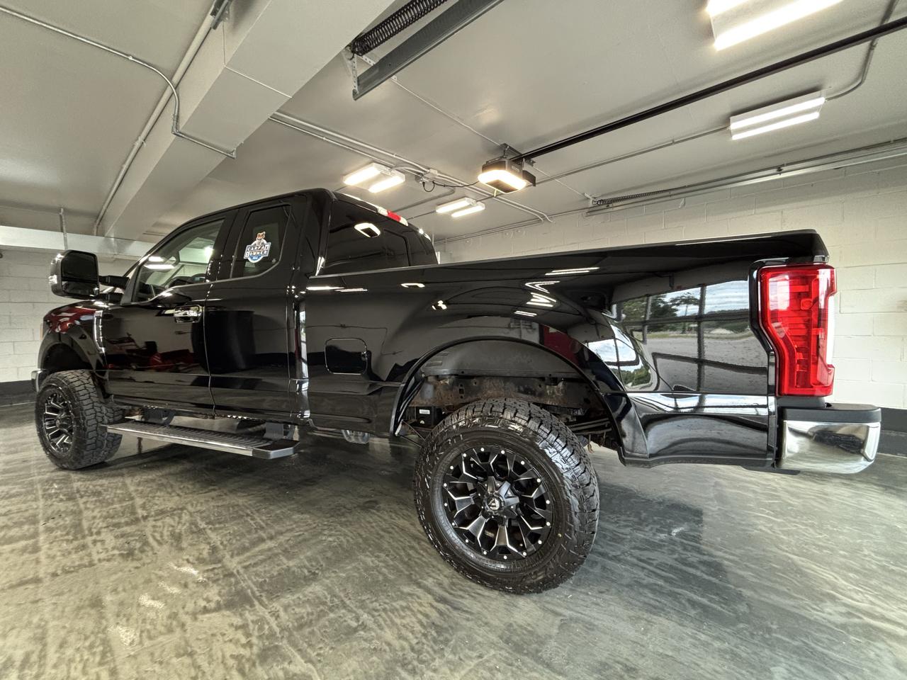Ford Super Duty F-350 SRW  2020