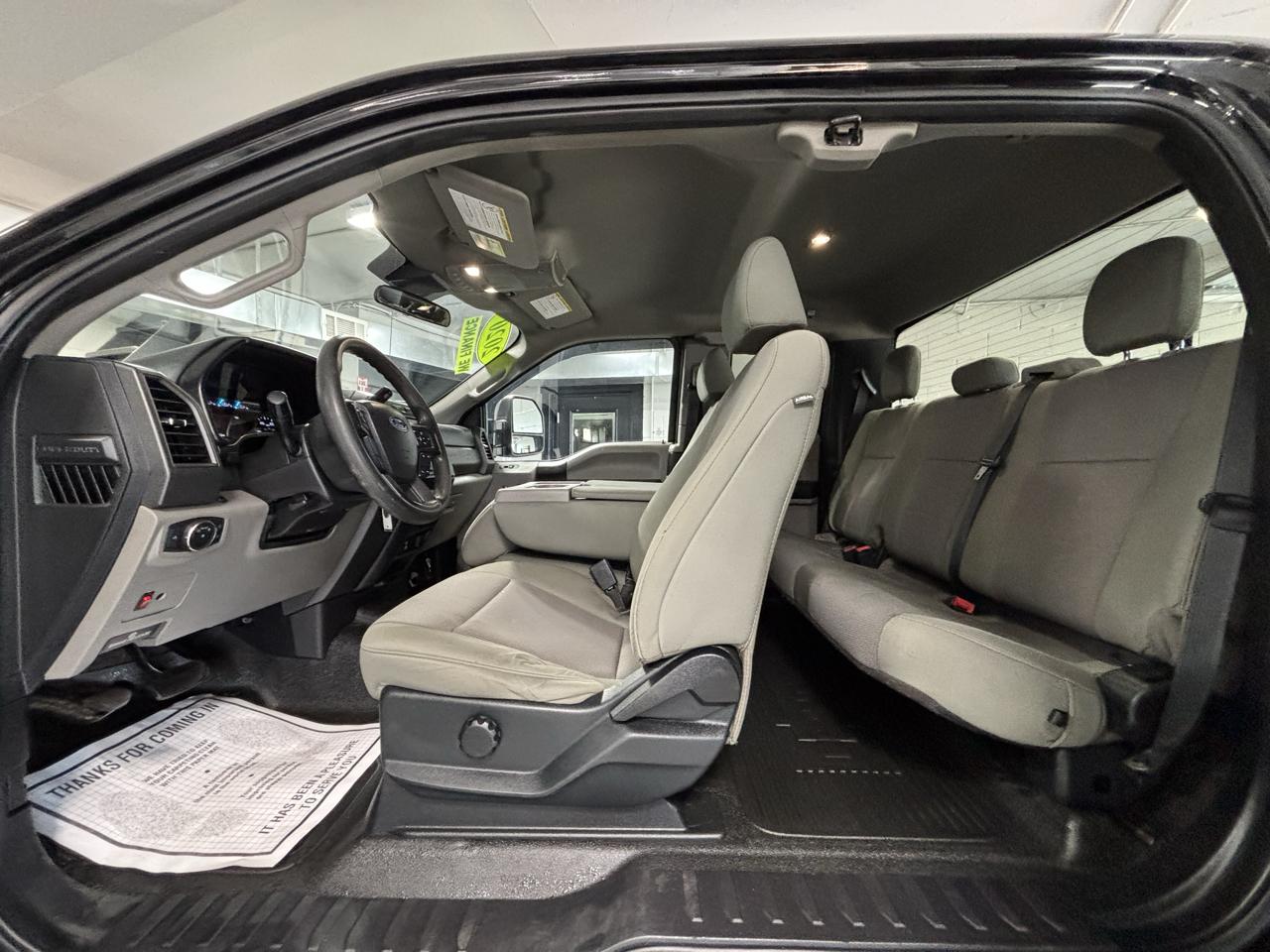 Ford Super Duty F-350 SRW  2020