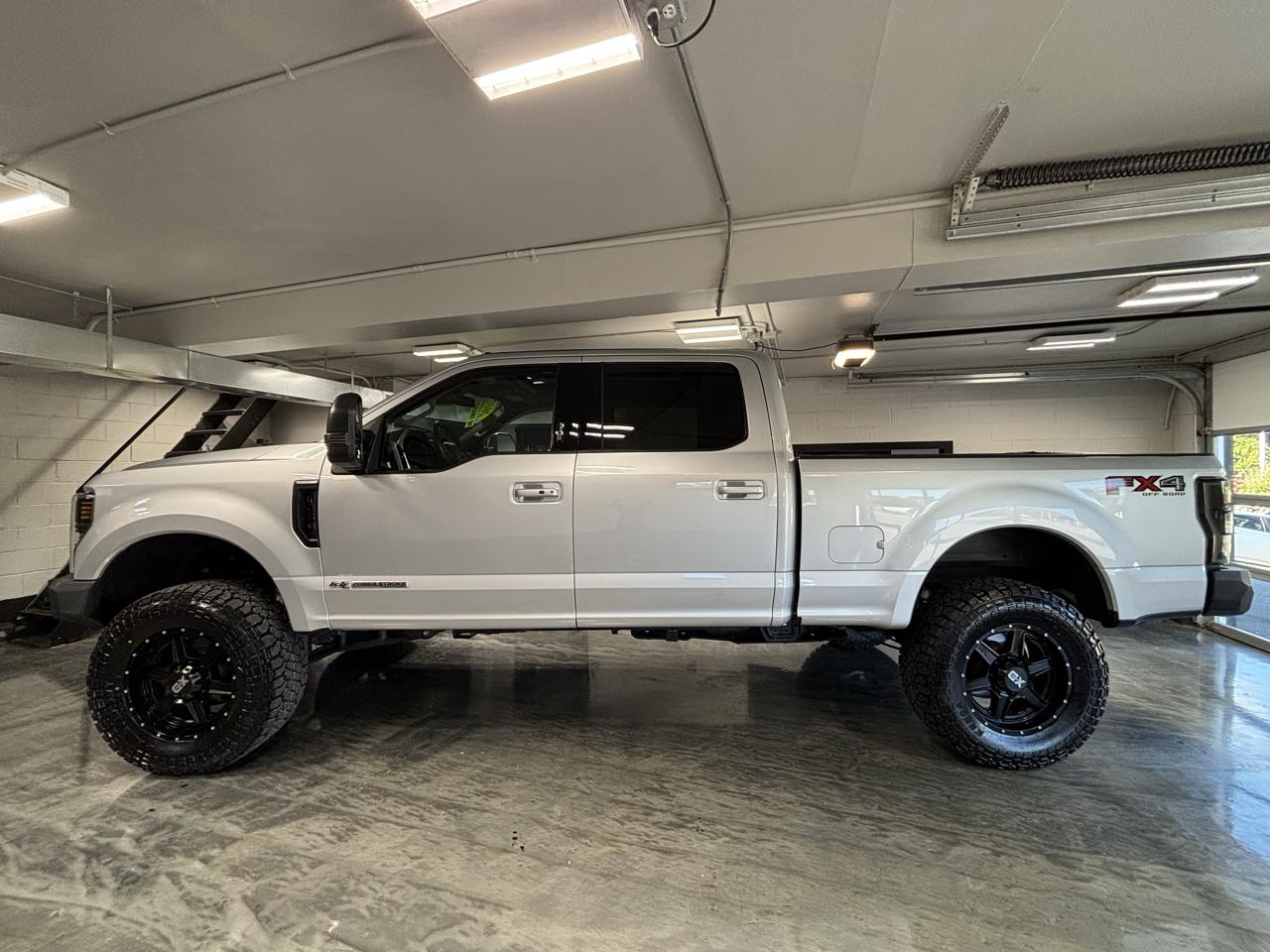 Ford Super Duty F-250 SRW  2017