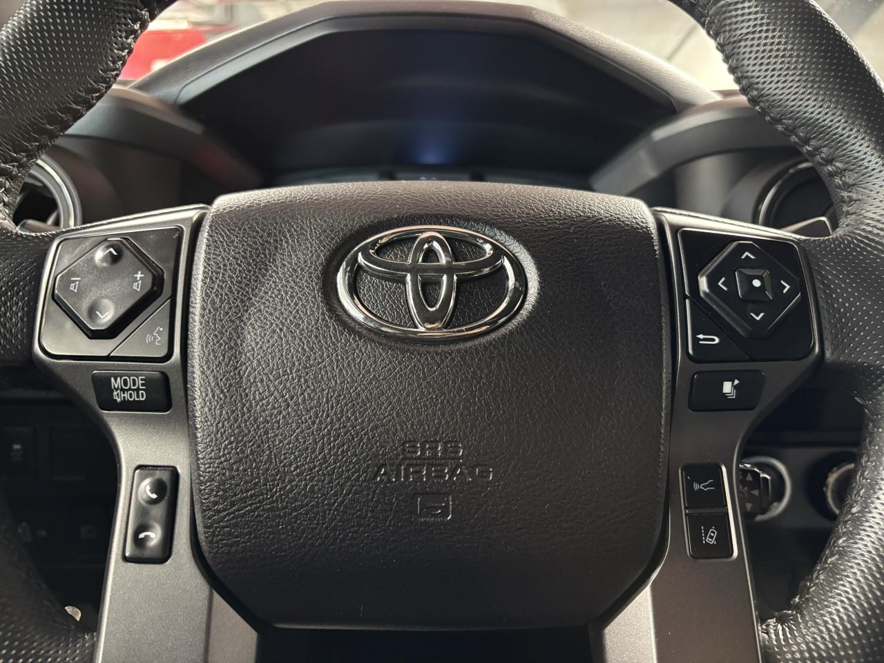 Toyota Tacoma 4WD TRD Off Road Double Cab 5' Bed V6 MT (Natl) 2021