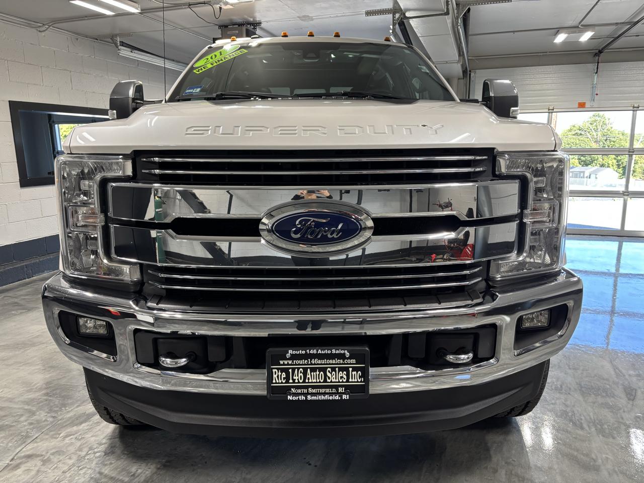 Ford Super Duty F-350 SRW  2017