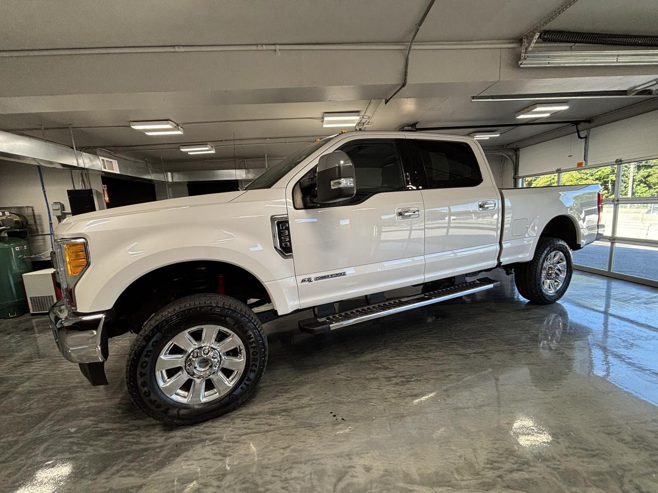 Ford Super Duty F-350 SRW  2017