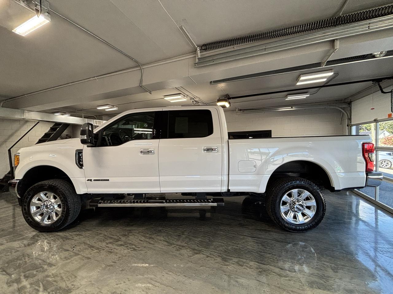 Ford Super Duty F-350 SRW  2017