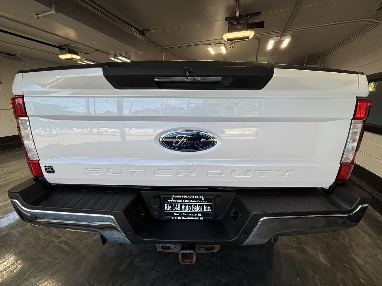 Ford Super Duty F-350 SRW  2017