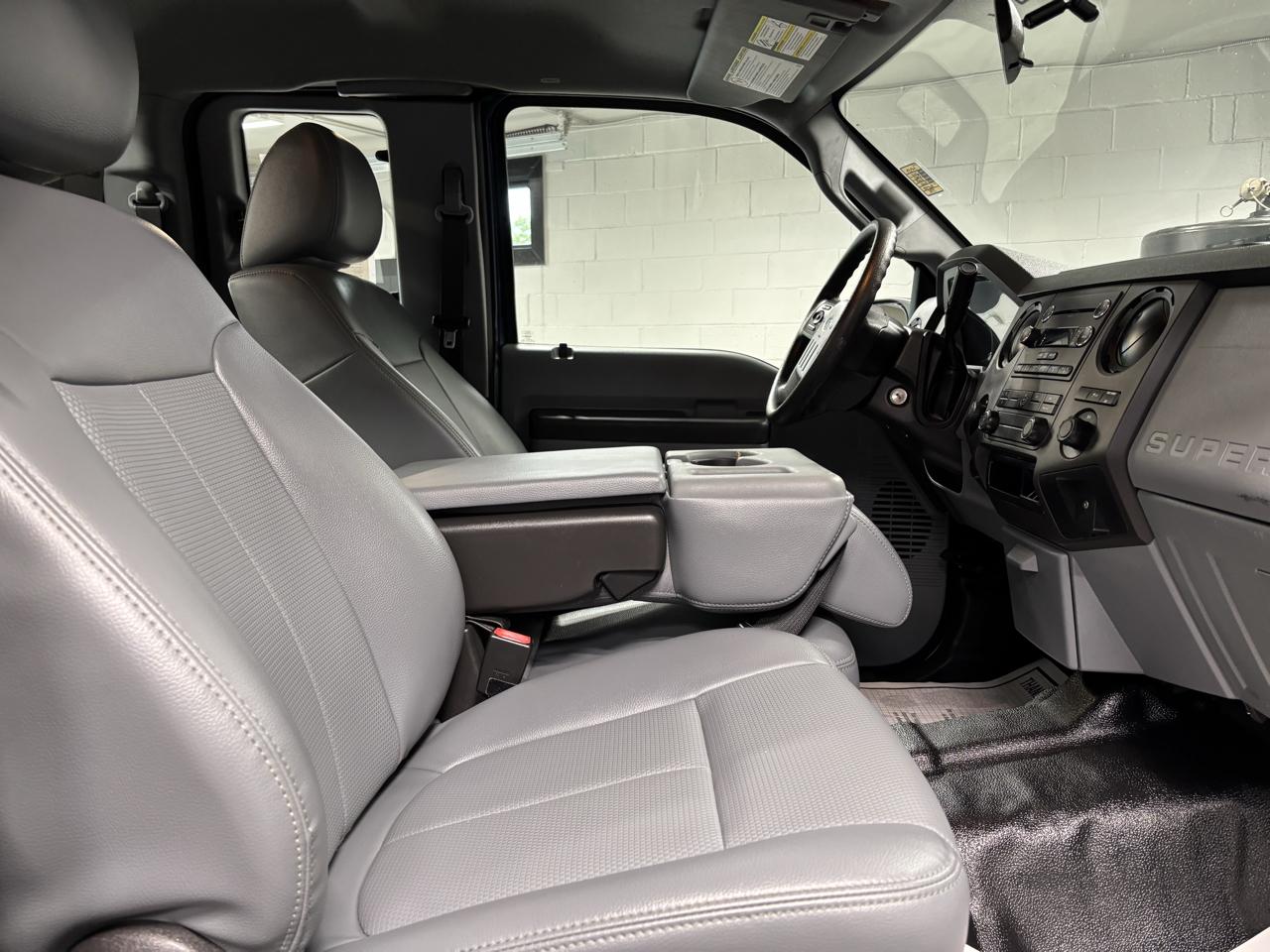 Ford Super Duty F-250 SRW  2015