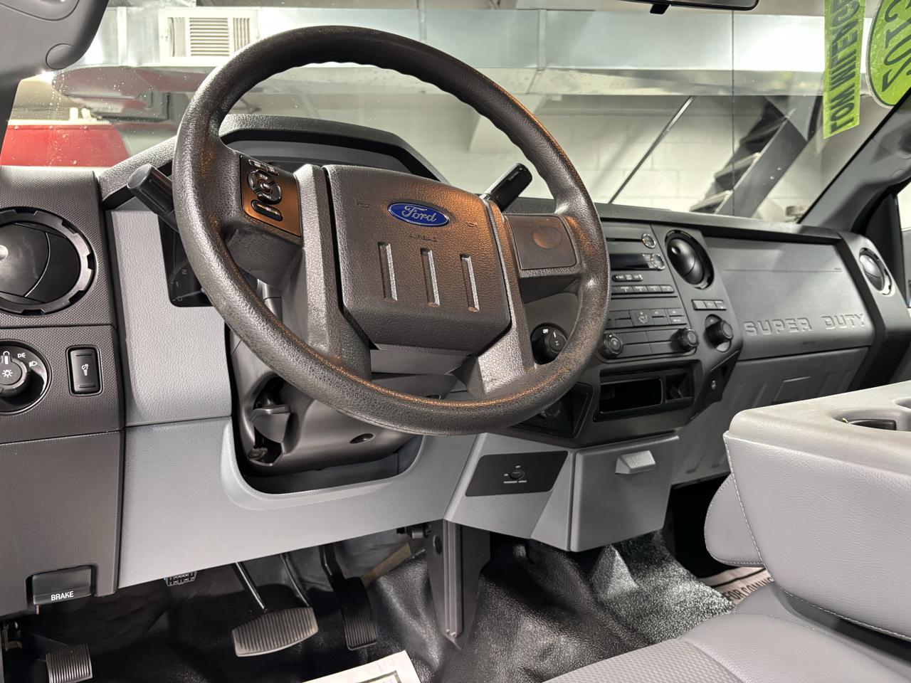 Ford Super Duty F-250 SRW  2015