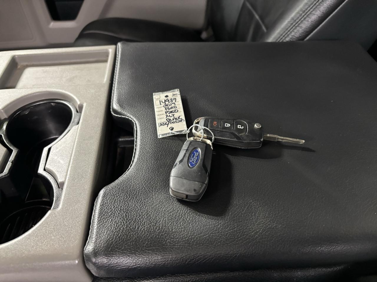 Ford Super Duty F-250 SRW  2019