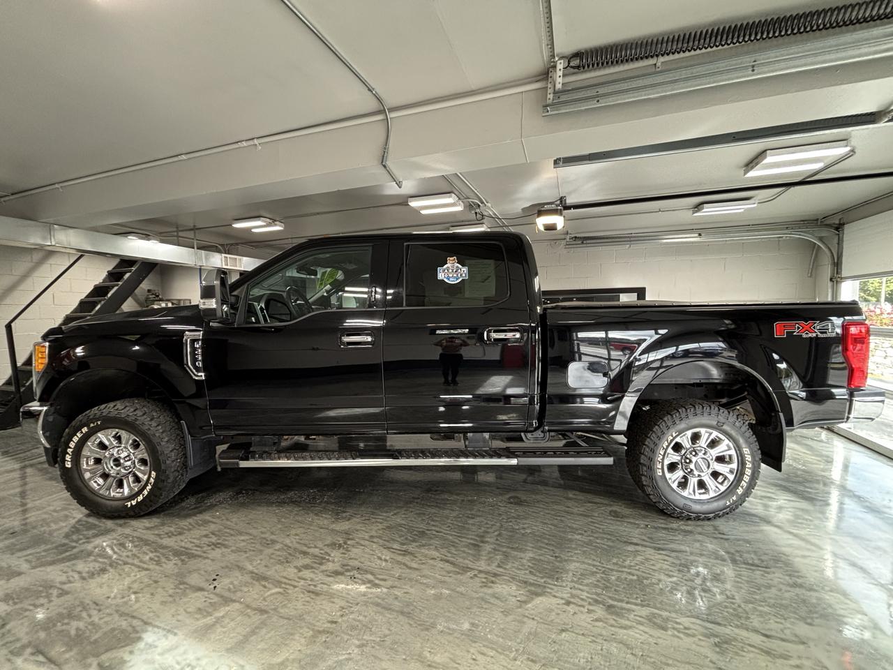 Ford Super Duty F-250 SRW  2017