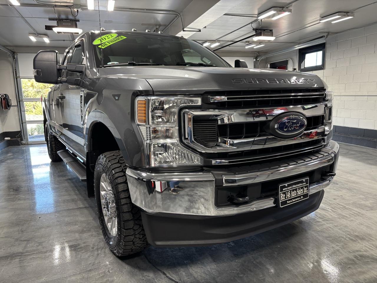 Ford Super Duty F-250 SRW XLT 4WD SuperCab 8' Box 2022