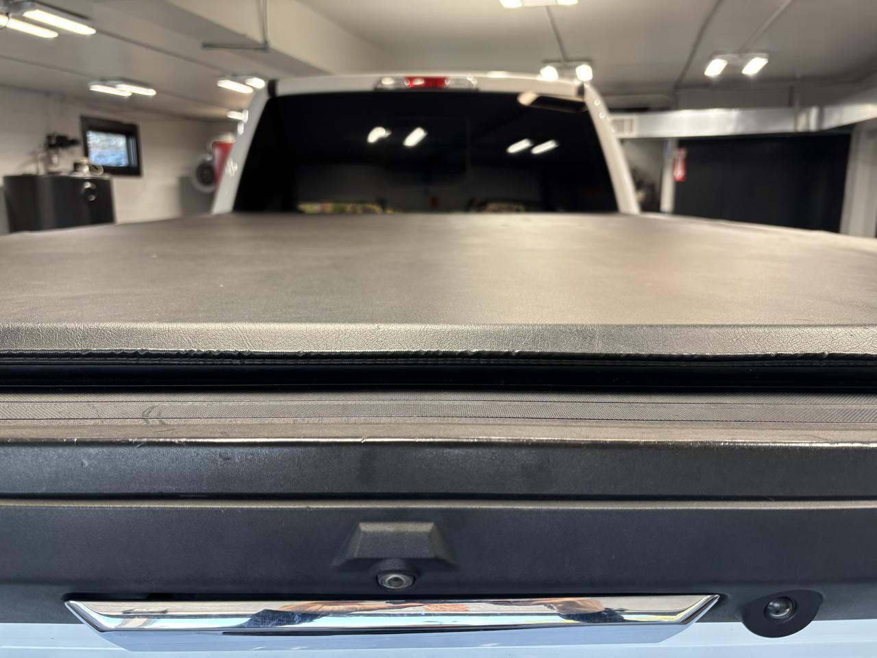 Ford Super Duty F-250 SRW Lariat 4WD Crew Cab 8' Box 2019