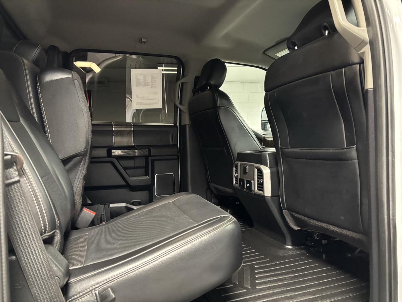 Ford Super Duty F-250 SRW Lariat 4WD Crew Cab 8' Box 2019