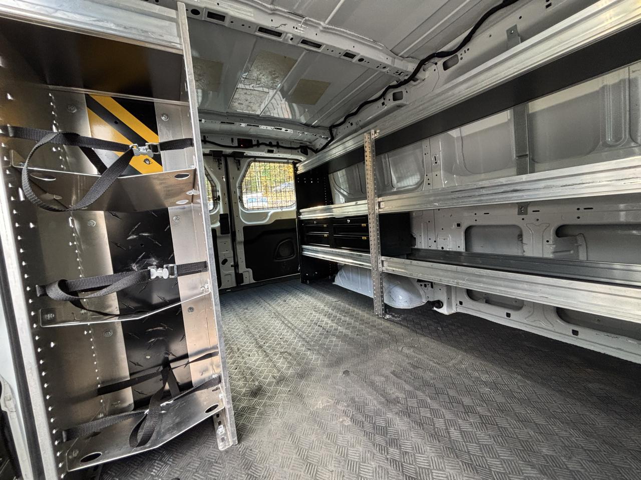 Ford Transit Cargo Van T-250 130" Low Rf 9070 GVWR RWD 2021