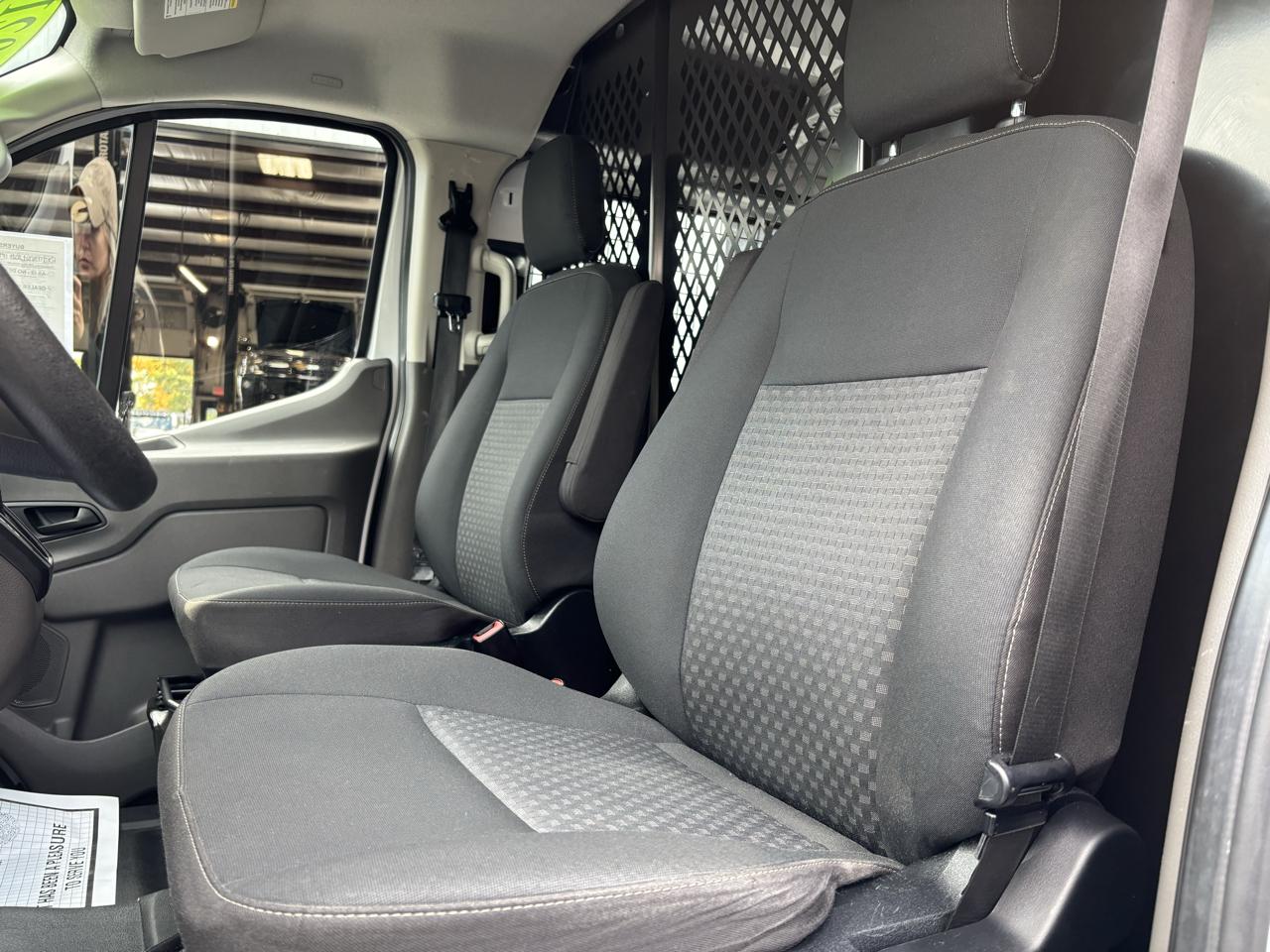 Ford Transit Cargo Van T-250 130" Low Rf 9070 GVWR RWD 2021