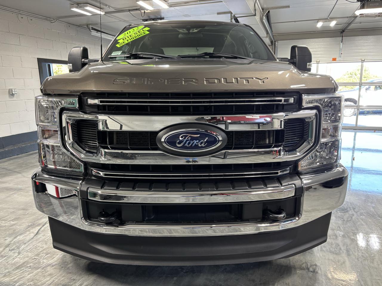 Ford Super Duty F-350 SRW  2022
