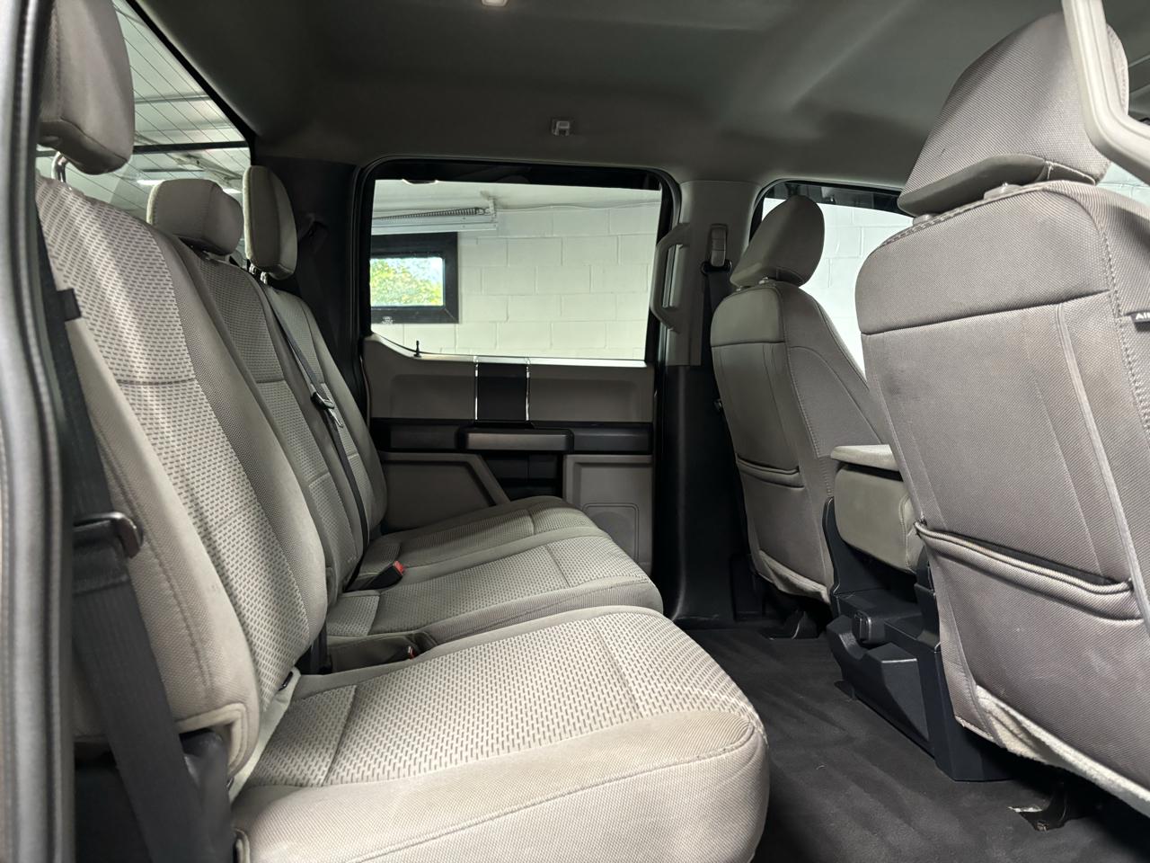 Ford Super Duty F-350 SRW  2022