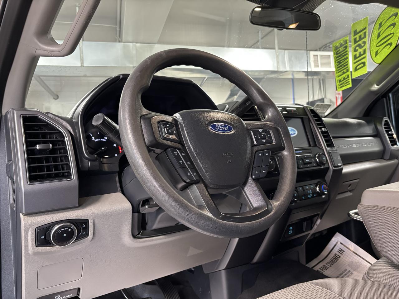 Ford Super Duty F-350 SRW  2022