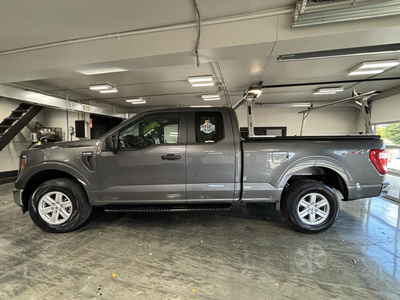Ford F-150 XL SuperCab 4WD 2023
