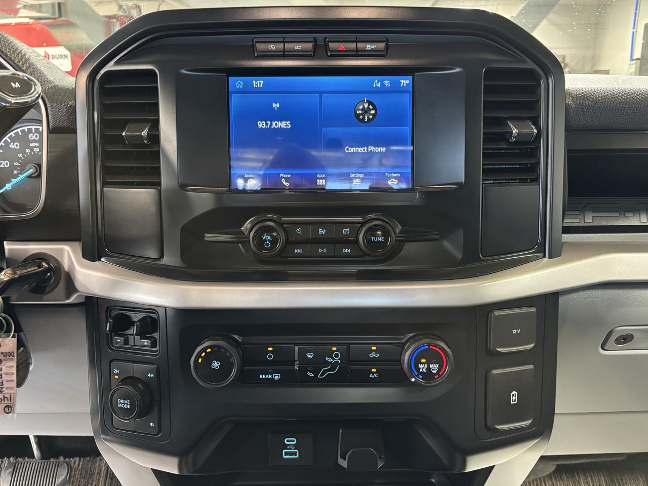 Ford F-150 XL SuperCab 4WD 2023