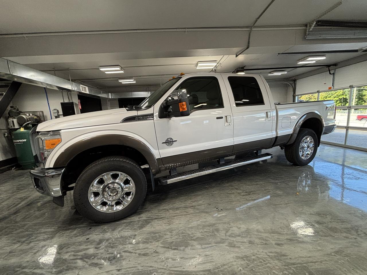 Ford Super Duty F-350 SRW  2015
