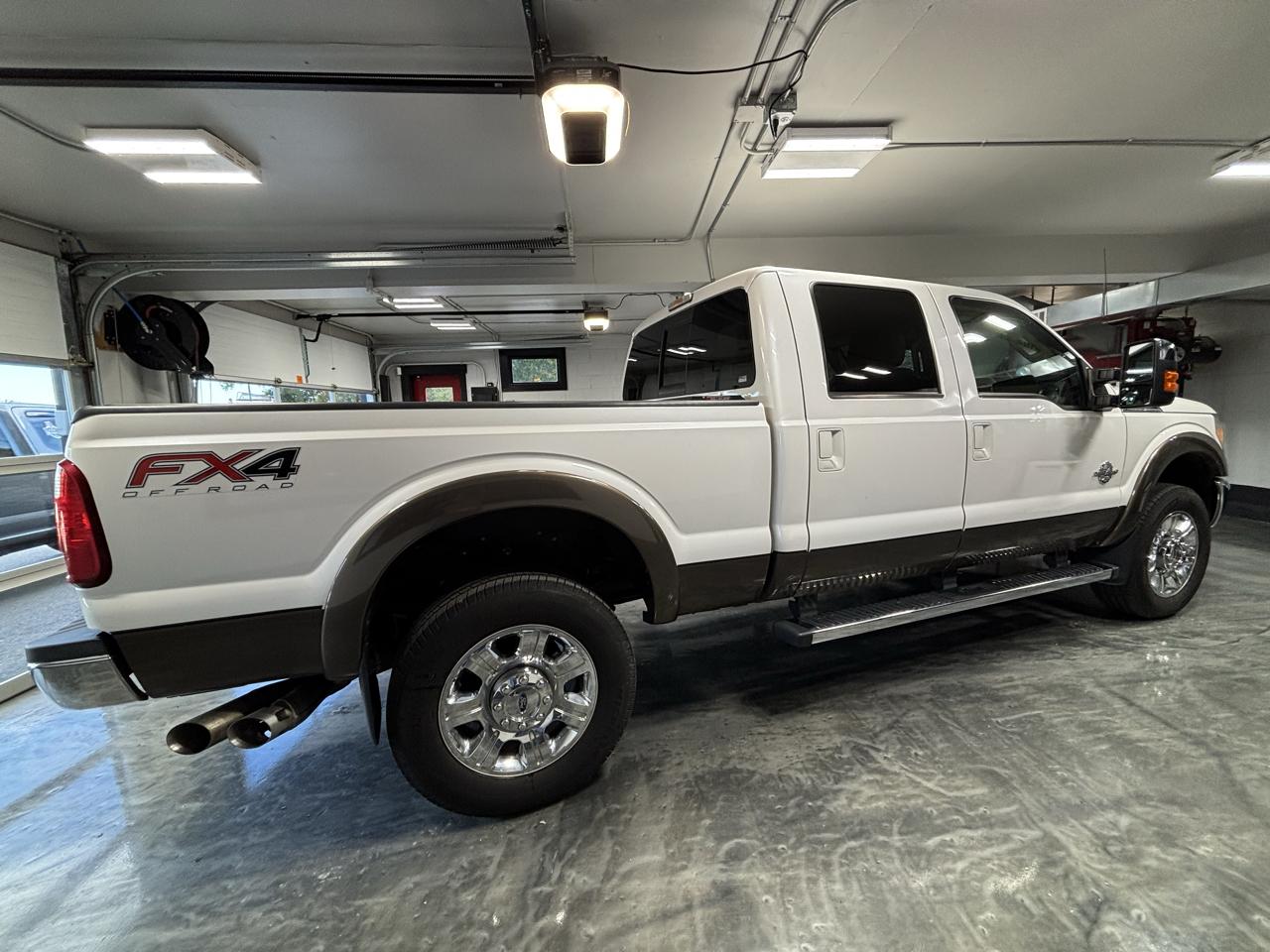 Ford Super Duty F-350 SRW  2015