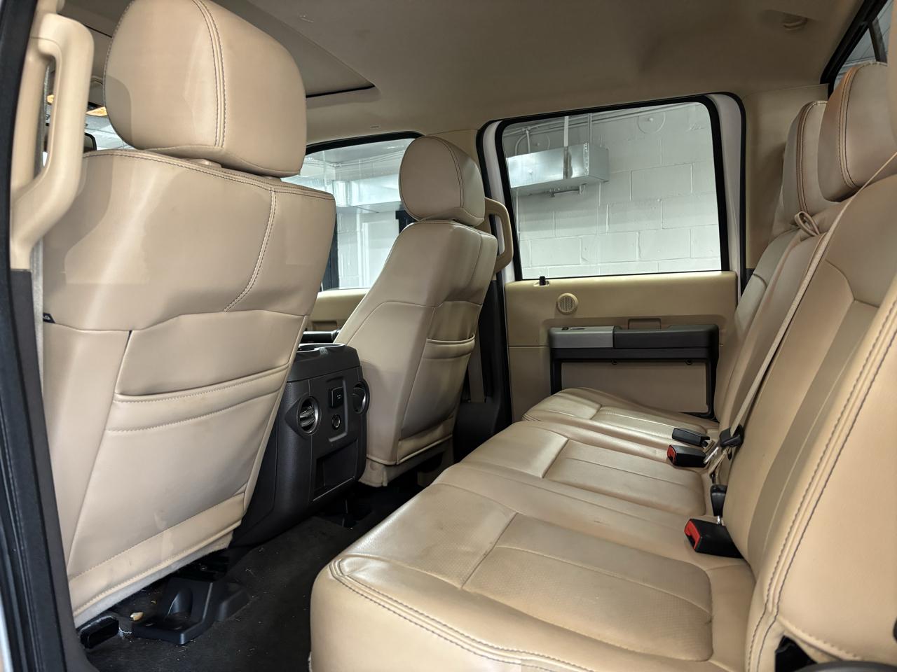 Ford Super Duty F-350 SRW  2015