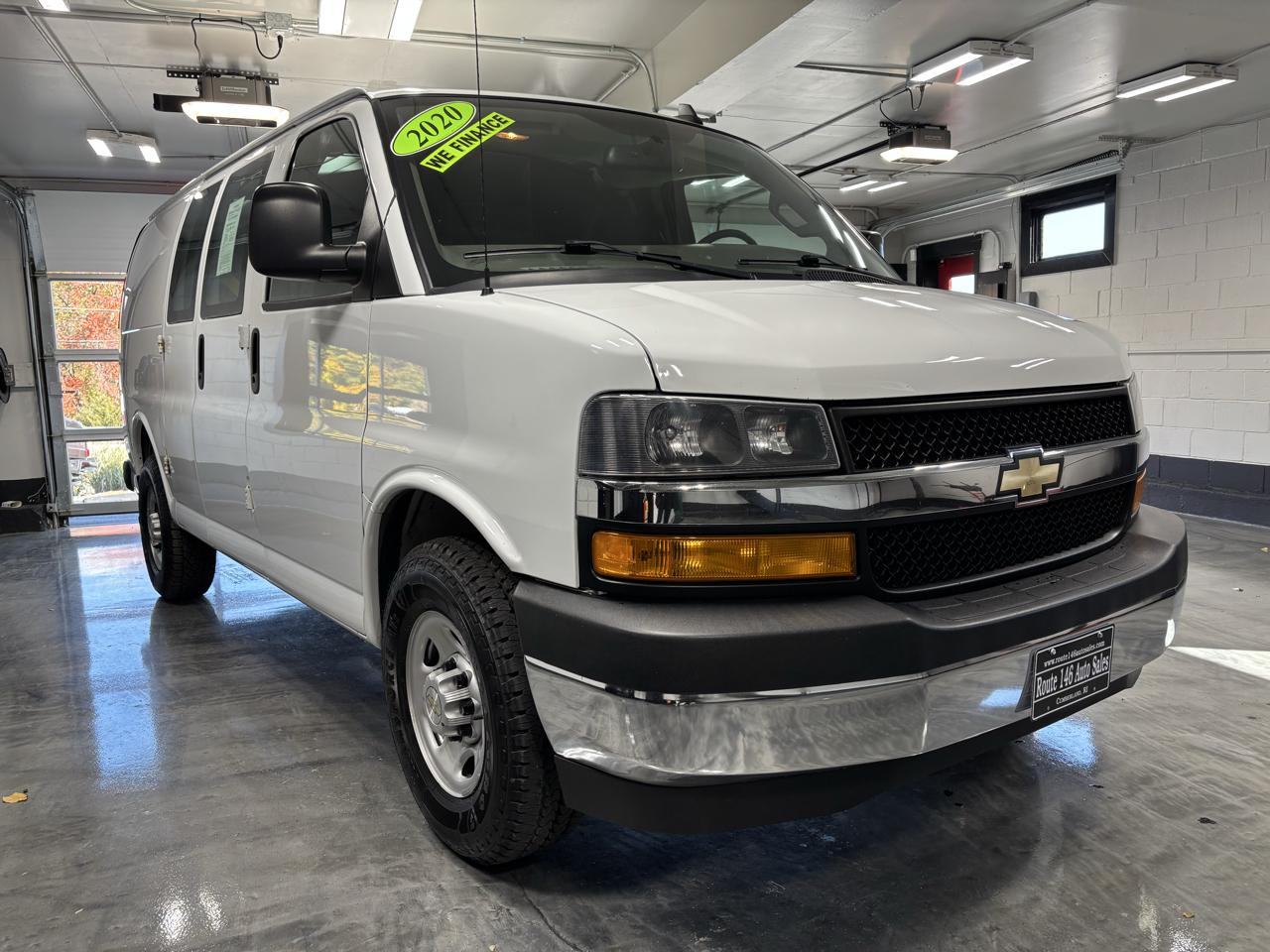 Chevrolet Express Cargo Van RWD 2500 135" 2020