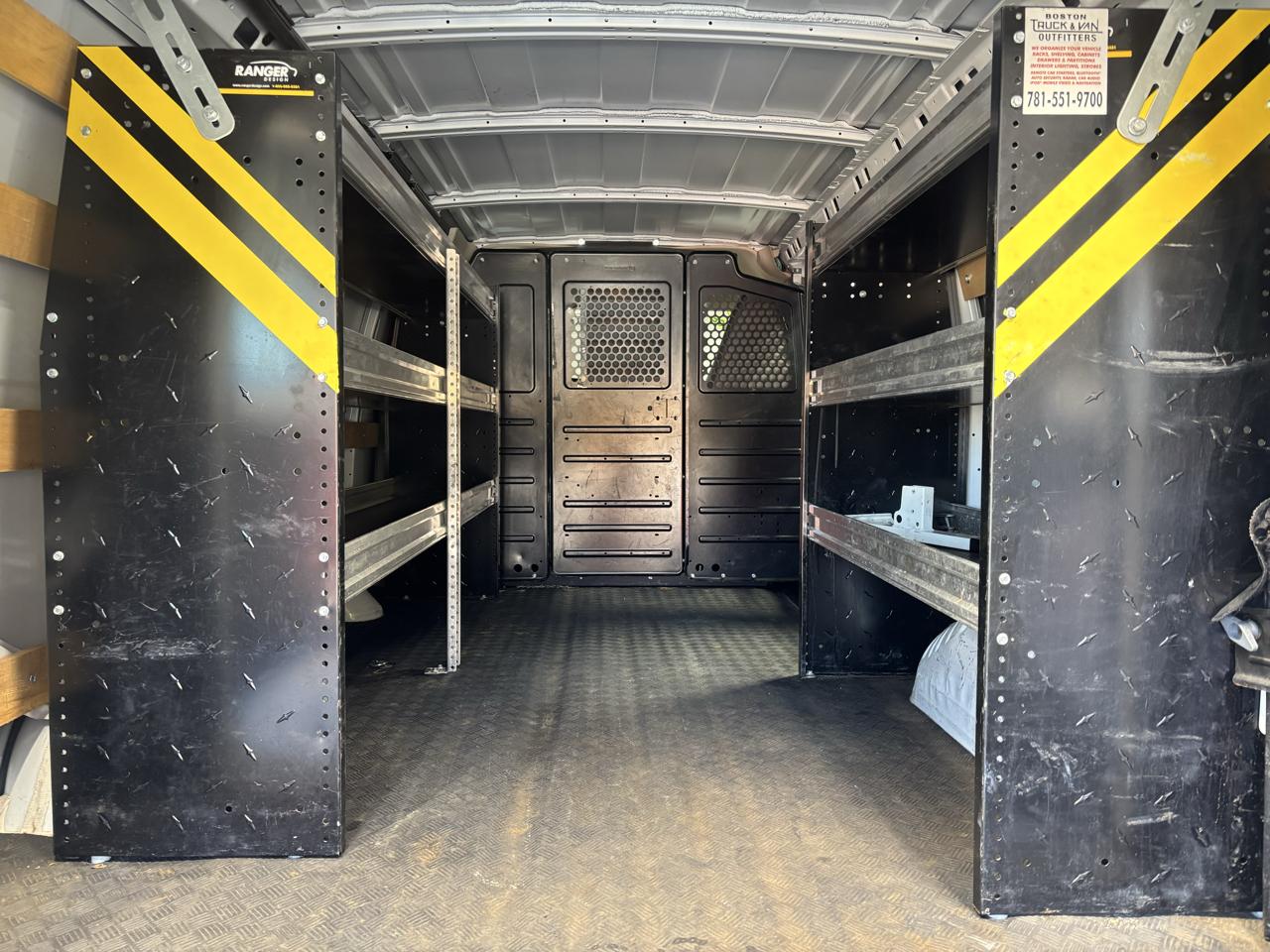 Chevrolet Express Cargo Van RWD 2500 135" 2020