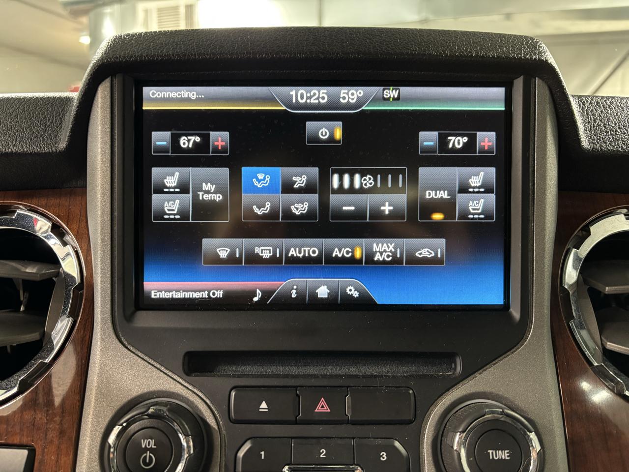 Ford Super Duty F-350 SRW  2016