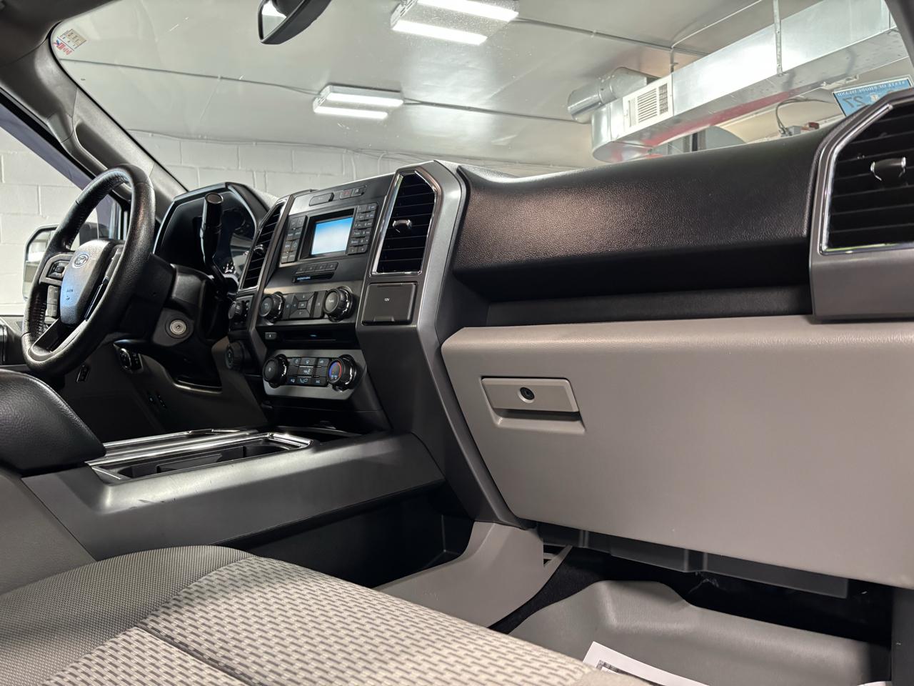 Ford F-150  2016