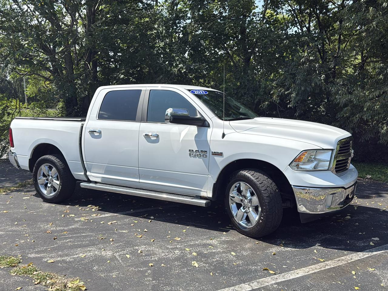 2017 RAM 1500 Big Horn/Lone Star 4x4 Crew Cab 6'4" Box