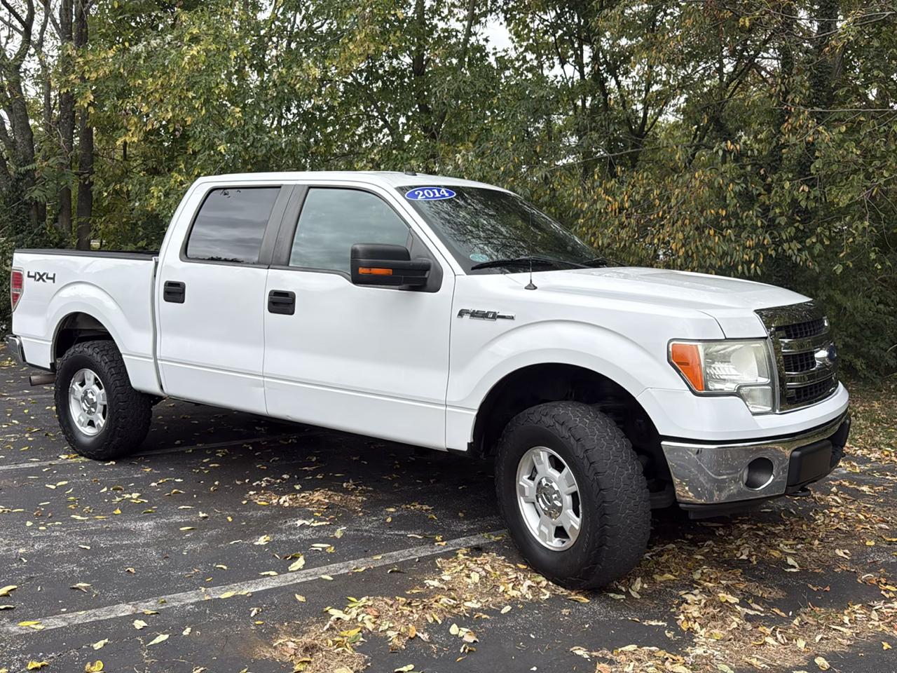 2014 Ford F-150 SuperCrew 139" XLT 4WD