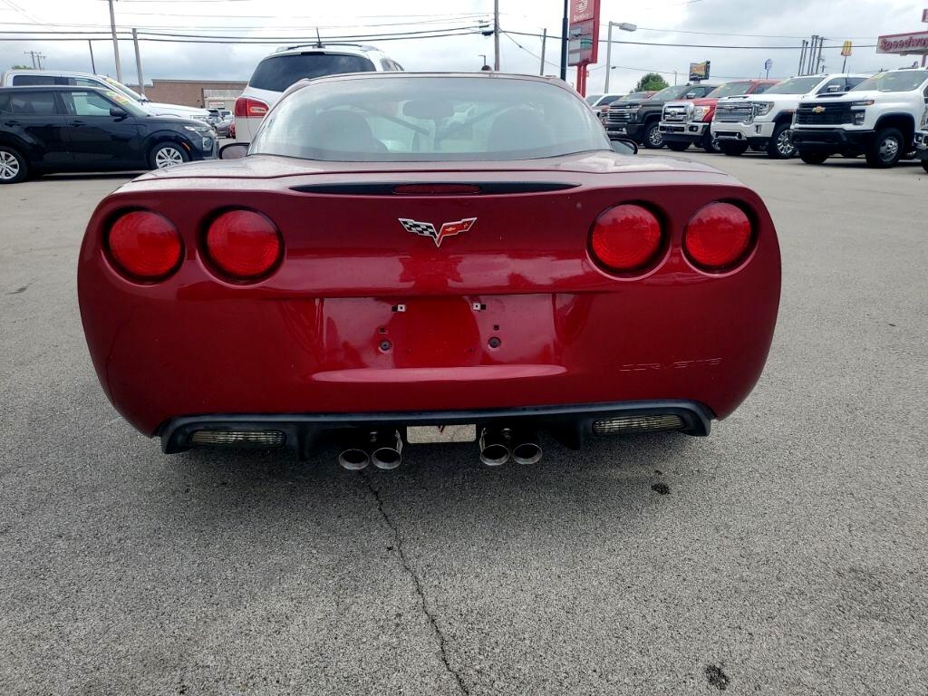 2007 Chevrolet Corvette Base photo 3
