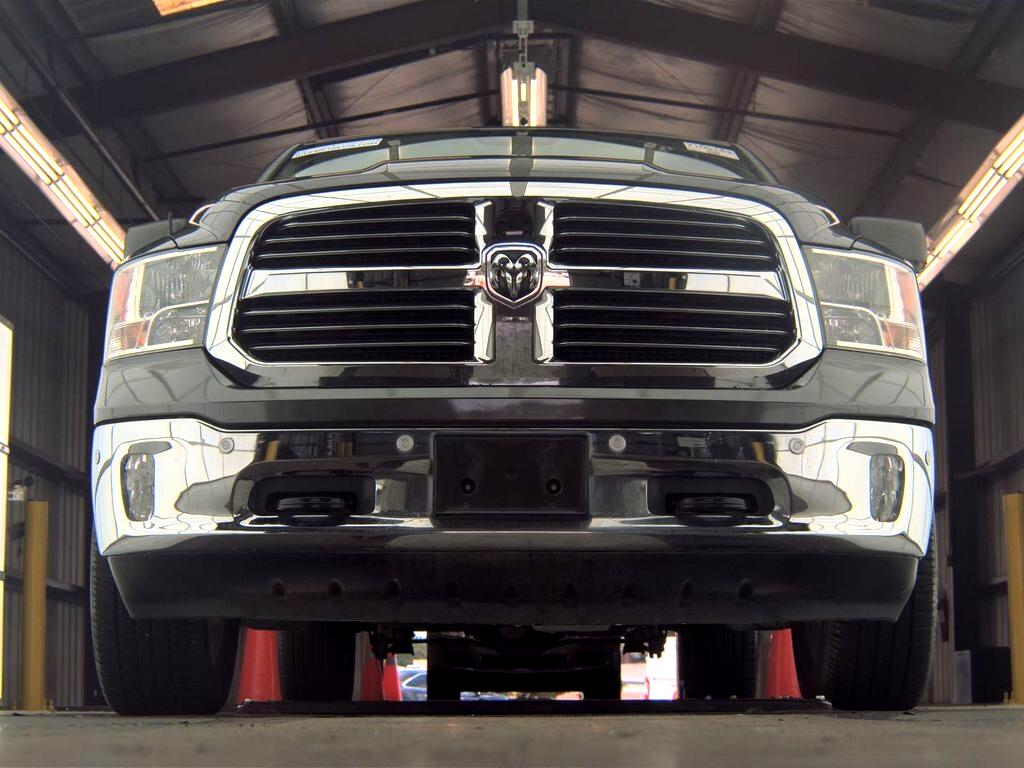 2015 Ram 1500 Lone Star photo 3