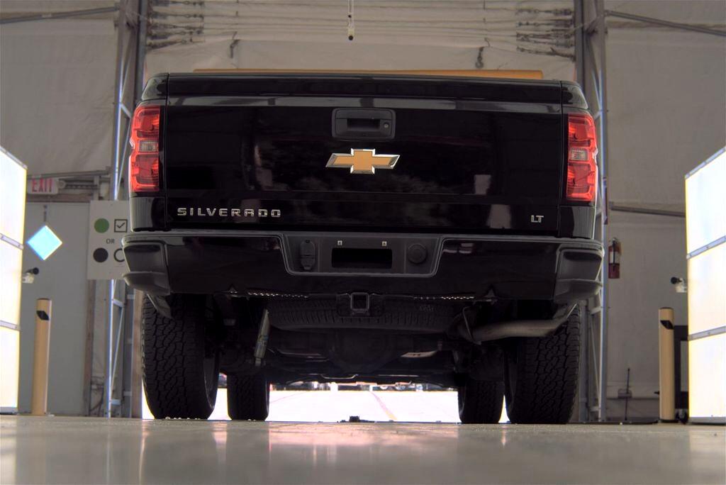 2018 Chevrolet Silverado 1500 LT photo 4