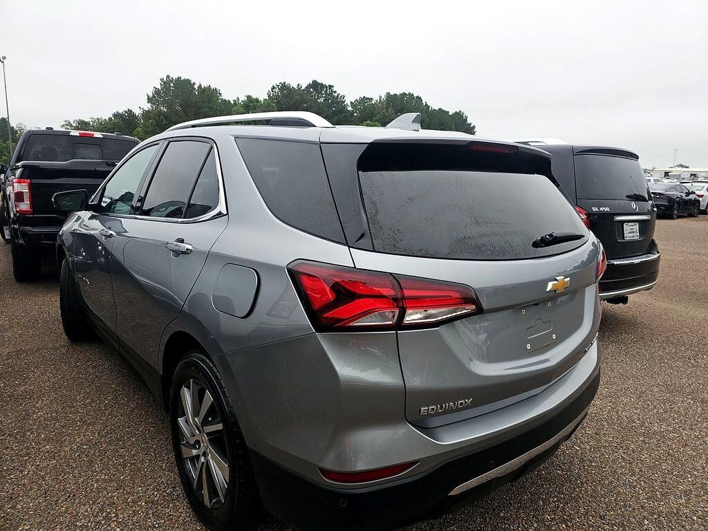 2023 Chevrolet Equinox Premier photo 3