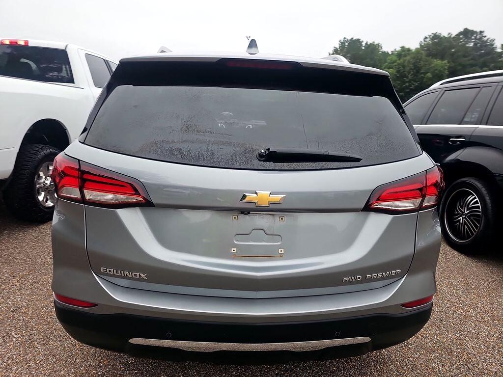 2023 Chevrolet Equinox Premier photo 4