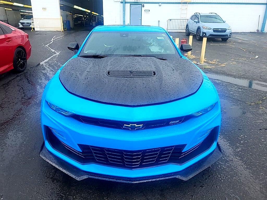 2022 Chevrolet Camaro 2SS photo 2