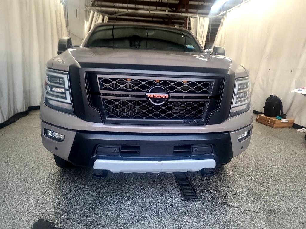 2021 Nissan Titan PRO-4X photo 2