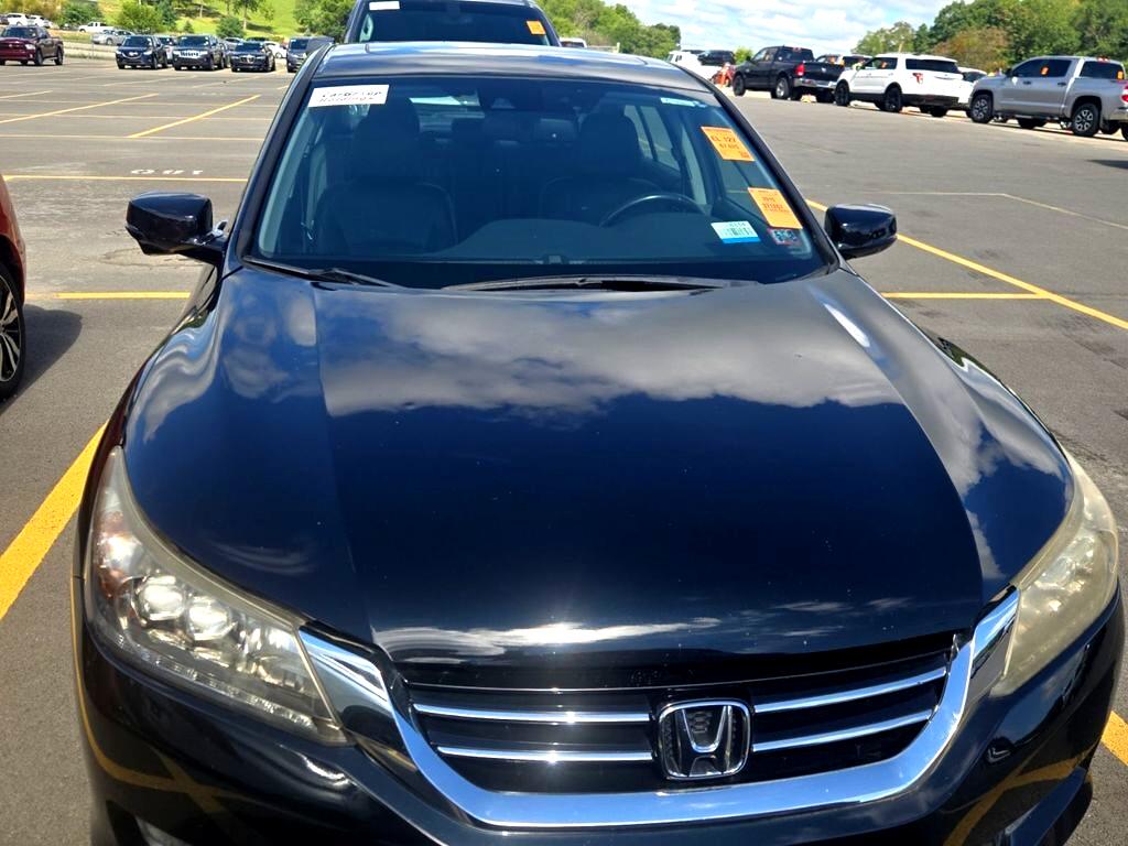 2015 Honda Accord Touring photo 2