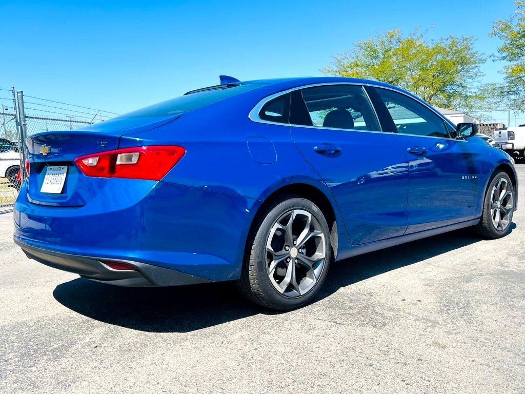 2023 Chevrolet Malibu 1LT photo 3