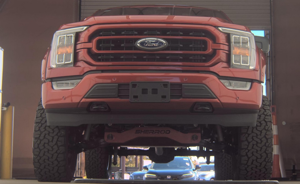 2023 Ford F-150 XLT photo 3
